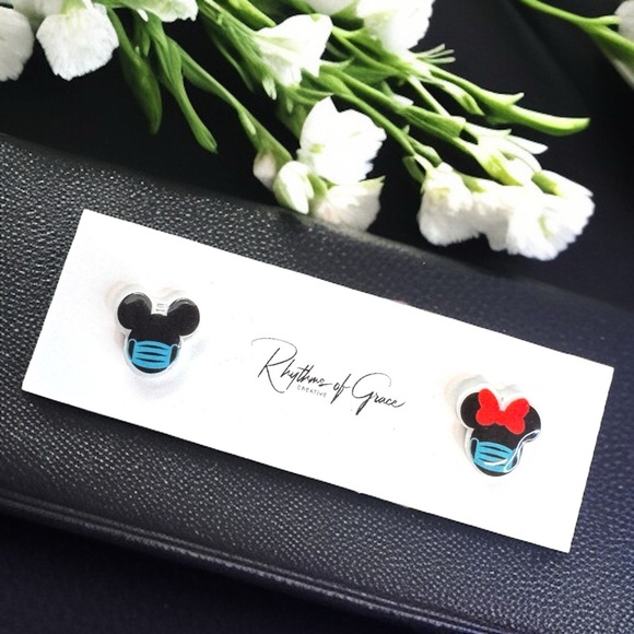 Medical Staff Face Mask Mouse Ears Stud Earrings - Cute and Quirky! NWT Studs - Picture 2 of 4